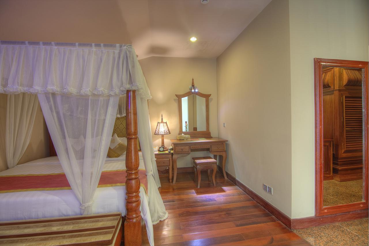 Bayon Era Hotel Siem Reap Buitenkant foto