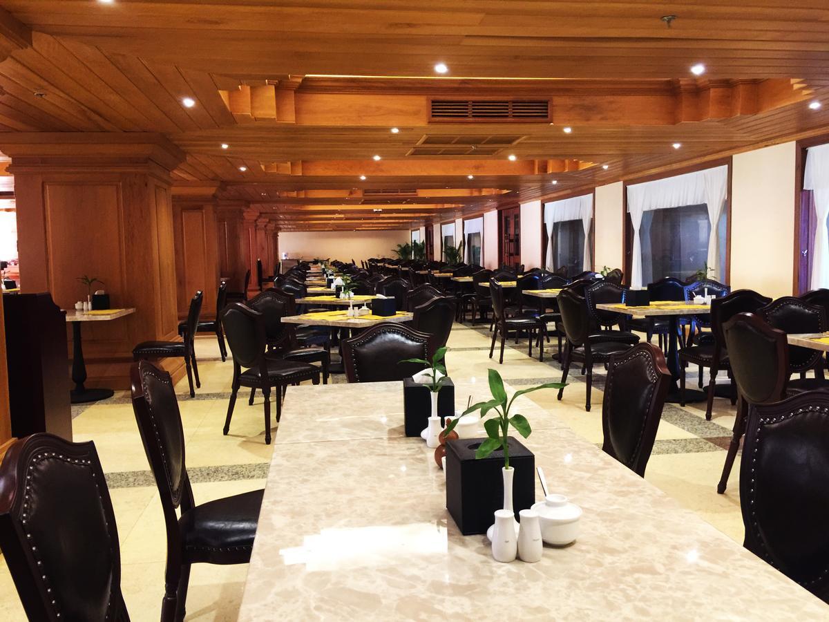 Bayon Era Hotel Siem Reap Buitenkant foto