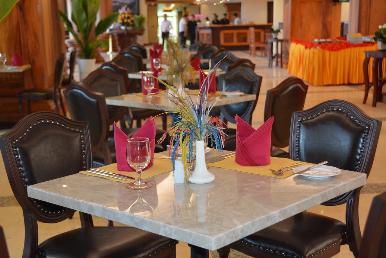 Bayon Era Hotel Siem Reap Buitenkant foto