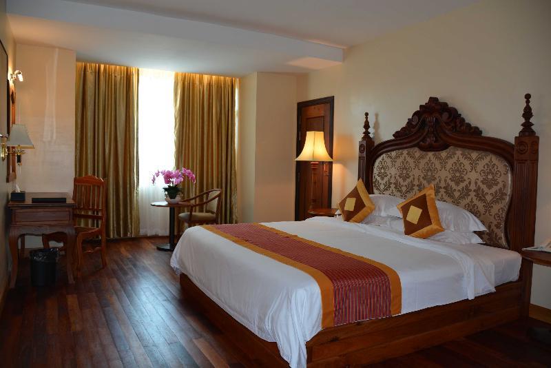 Bayon Era Hotel Siem Reap Buitenkant foto