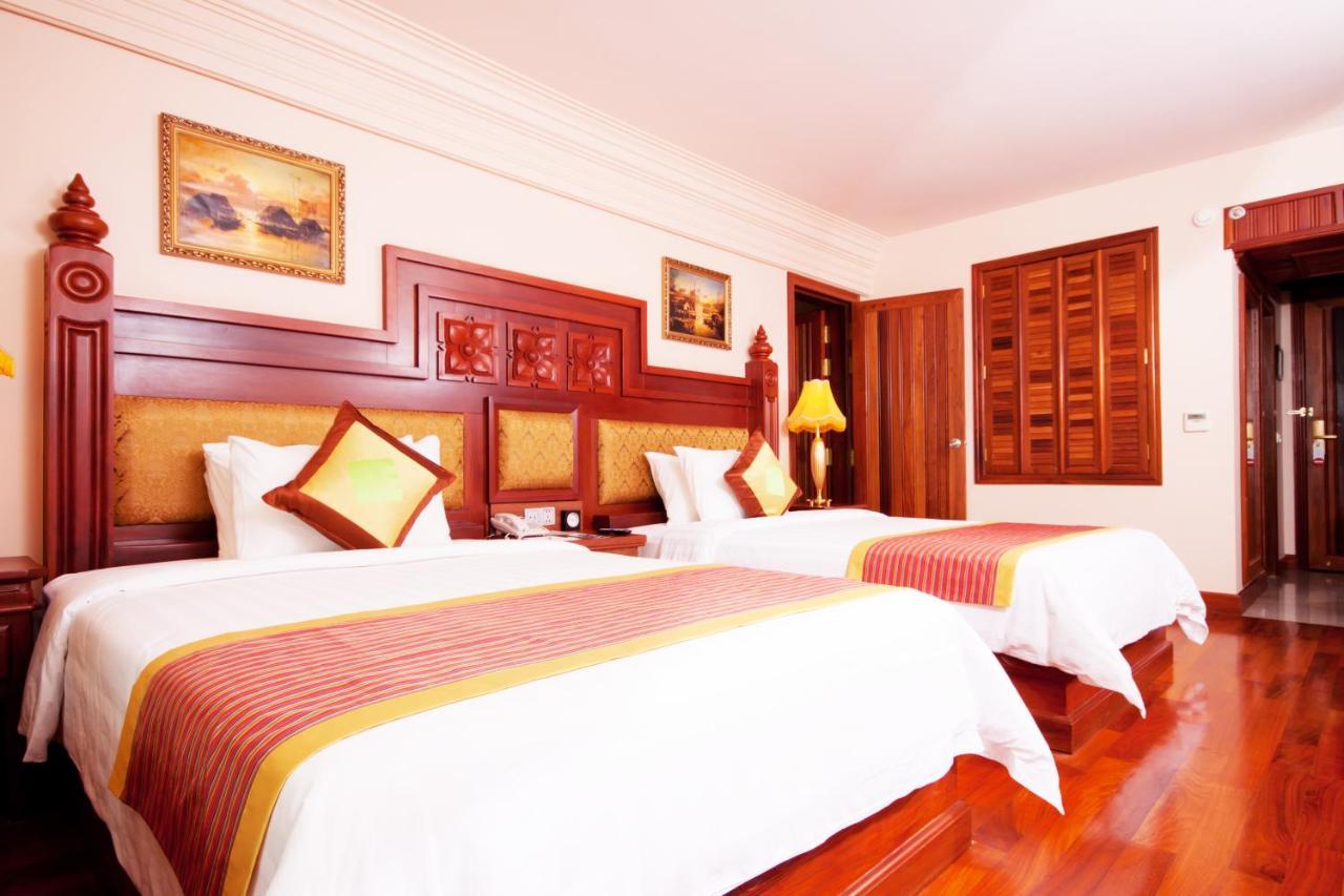Bayon Era Hotel Siem Reap Buitenkant foto