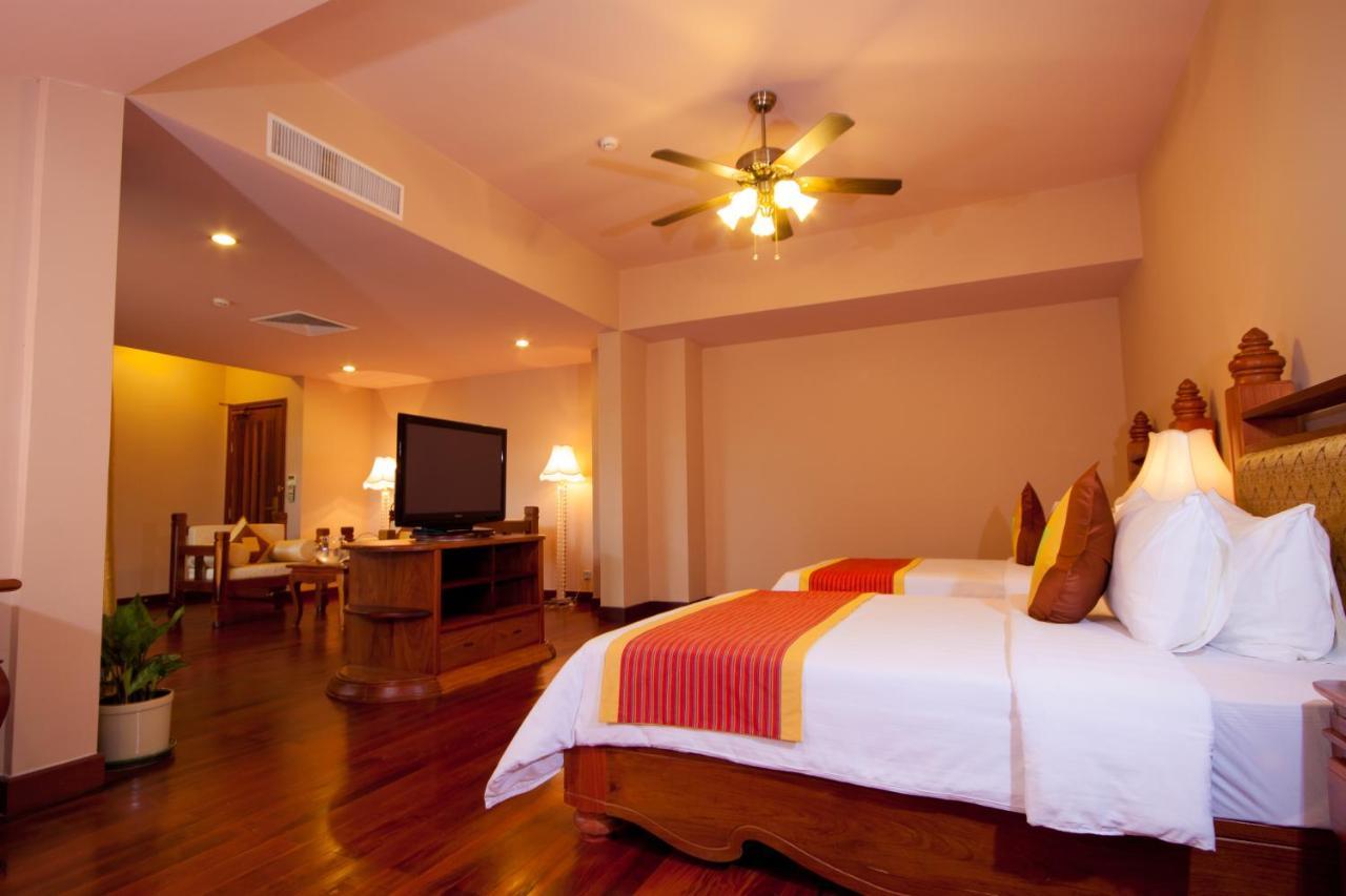 Bayon Era Hotel Siem Reap Buitenkant foto